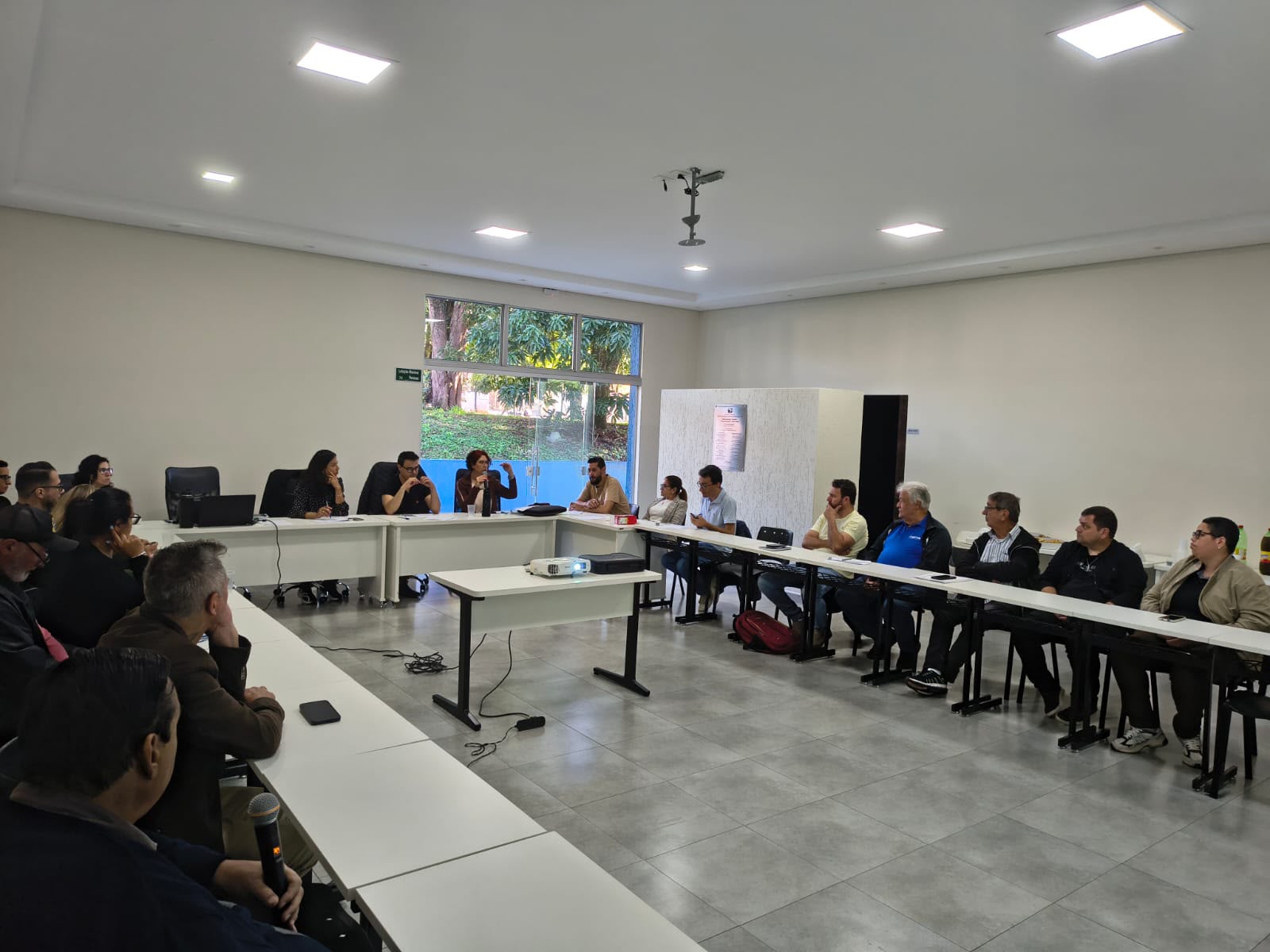 CÂMARA TÉCNICA DE TURISMO DO AMVAPA DISCUTE AÇÕES PARA FORTALECER O TURISMO NOS MUNICÍPIOS CONSORCIADOS