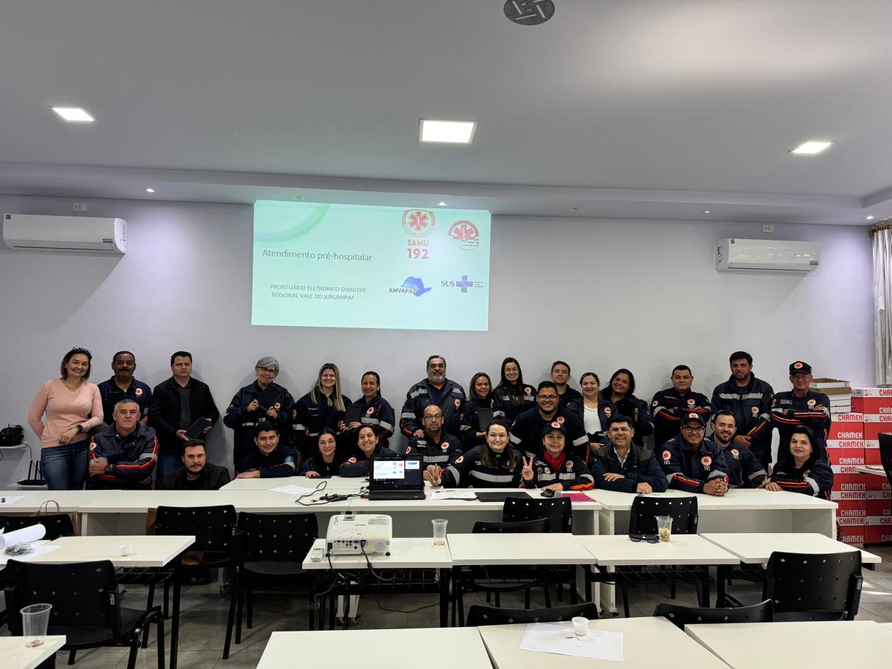 Equipes do SAMU reguladas pelo Consórcio AMVAPA recebem tablets para otimizar atendimentos